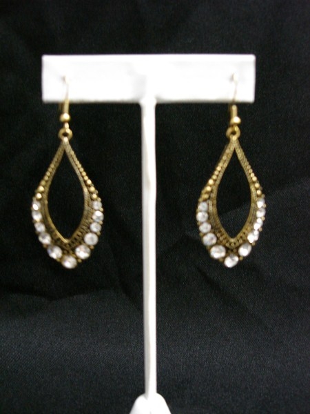 Gold Tone Earring